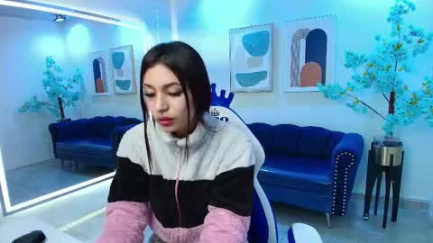 Charlotte online show from 09/28/25, 03:23