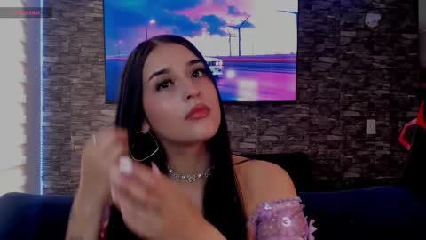 Charlotte  online show from 02/12/26, 09:10