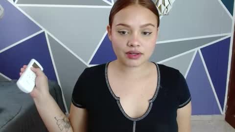 Charlotte  online show from 11/15/25, 05:53