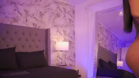 Charlotte online show from 10/13/25, 03:28