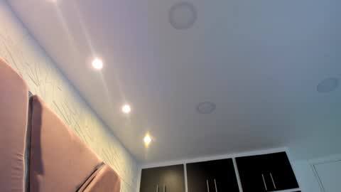 Charlotte Icee online show from 12/28/24, 07:11