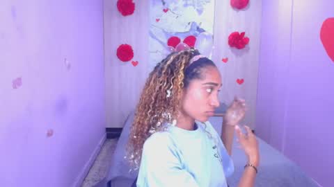 CHARLOTTE online show from 02/20/25, 10:37