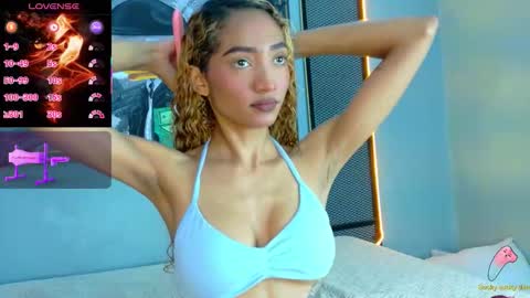 CHARLOTTE online show from 11/14/25, 12:15