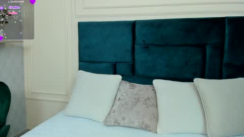 Charlotte Mayers online show from 01/21/25, 11:24