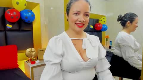 charlotte_monnroe online show from 06/25/26, 01:15