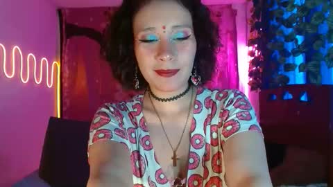 charlotte_morh_ online show from 04/21/26, 07:06