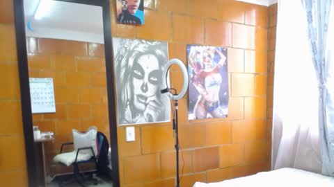 Charlotte online show from 03/04/25, 01:49