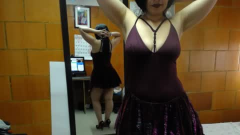 Charlotte online show from 04/08/26, 01:55