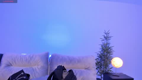 Charlotte  Everyday From 0700 to 1300 Col Time online show from 02/04/25, 11:05