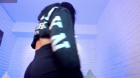 Charlotte  Everyday From 0700 to 1300 Col Time online show from 12/04/25, 11:52