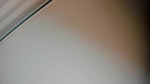 charlotte_williams_1 online show from 11/21/25, 12:26