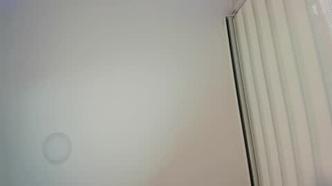 charlotte_williams_1 online show from 11/22/25, 12:26