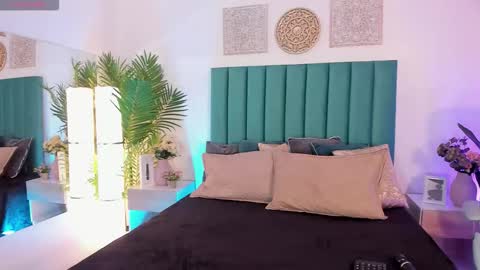 Charlotte Brandt online show from 01/07/26, 08:11