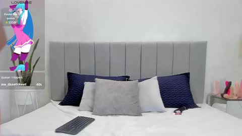 Charlote online show from 02/13/25, 10:23