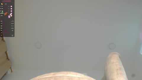 charlottehorny1 online show from 12/15/24, 05:56