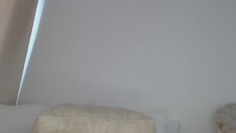 charlottehorny1 online show from 01/11/26, 02:33