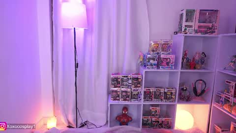 ill be online tomorrow December 1st online show from 04/27/26, 04:32