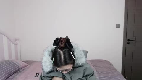 Charlotte online show from 02/12/25, 01:59