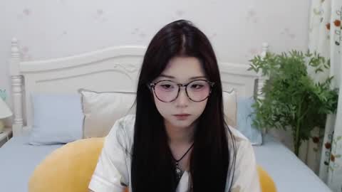 Charlotte online show from 09/26/25, 05:06