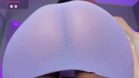 Snapshot of charlotterussel chatting on 12/15/24, 07:57 charlotterussel online show from 12/15/24, 07:57