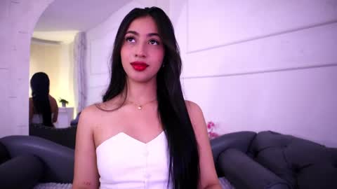 Lauren Rus online show from 05/16/26, 01:10
