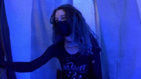 charly dest online show from 12/20/24, 02:27