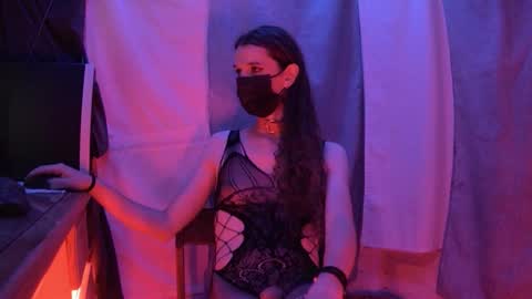 charly dest online show from 02/04/26, 01:44