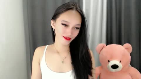 charm_fuckdoll8 online show from 03/19/26, 11:53