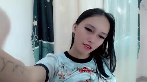 charm_fuckdoll8 online show from 04/09/26, 12:43