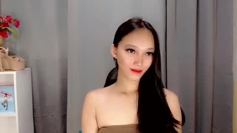 charm_fuckdoll8 online show from 05/15/26, 12:06