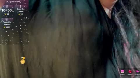 Snapshot of charm_jenys chatting on 01/31/25, 01:33 Charm alessa online show from 01/31/25, 01:33