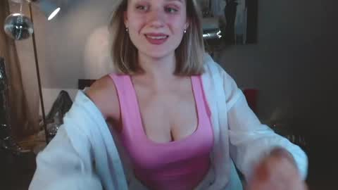 Michelle  online show from 04/06/26, 06:36