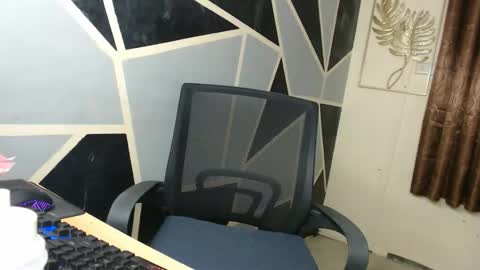 Charm online show from 09/19/25, 09:43