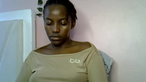 Snapshot of charmingdime chatting on 06/25/26, 09:14 charmingdime online show from 06/25/26, 09:14