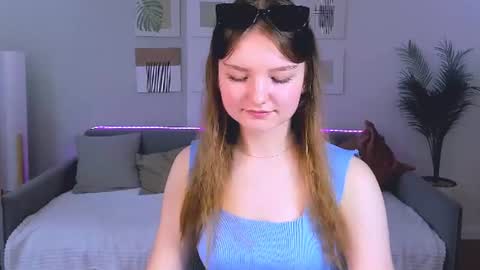 Im Eva online show from 06/12/26, 03:38