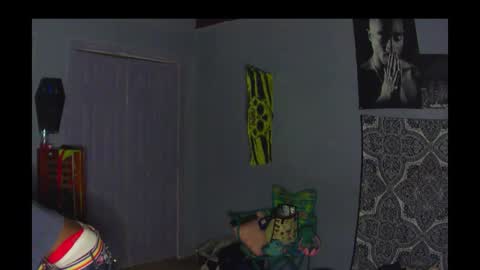 Snapshot of charr1barr chatting on 01/19/25, 12:50 Miss Chocolate online show from 01/19/25, 12:50