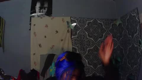 Snapshot of charr1barr chatting on 03/07/25, 02:36 Miss Chocolate online show from 03/07/25, 02:36