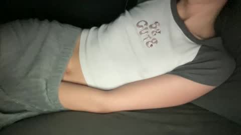 Vicky online show from 02/01/25, 01:12