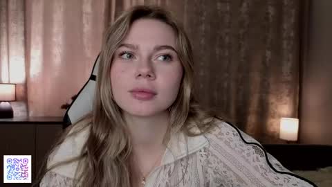 Emilia online show from 06/05/26, 05:03