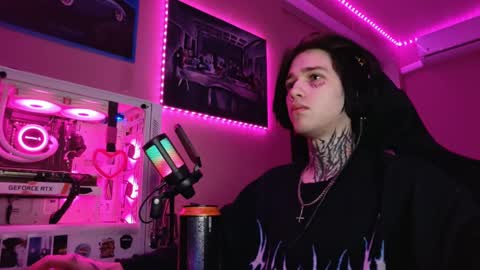 Snapshot of chasxr chatting on 02/25/25, 03:05 Ryan online show from 02/25/25, 03:05