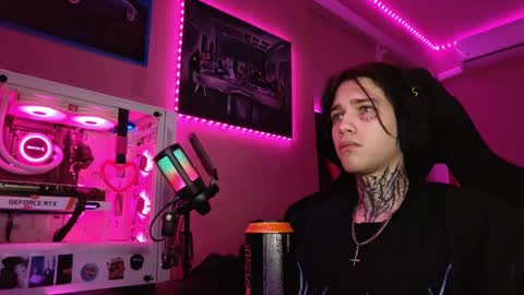 Snapshot of chasxr chatting on 02/25/25, 06:09 Ryan online show from 02/25/25, 06:09