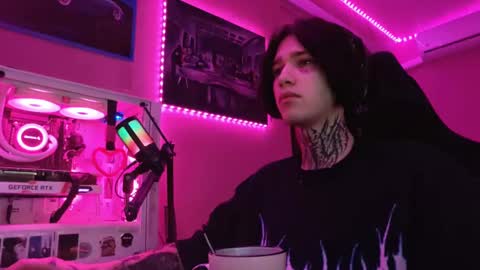 Snapshot of chasxr chatting on 03/01/25, 07:15 Ryan online show from 03/01/25, 07:15