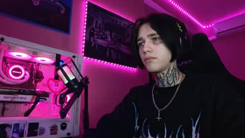 Snapshot of chasxr chatting on 03/03/25, 06:44 Ryan online show from 03/03/25, 06:44