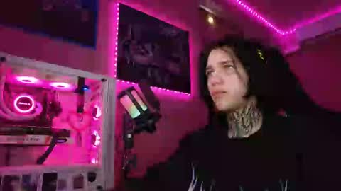 Snapshot of chasxr chatting on 03/08/25, 06:43 Ryan online show from 03/08/25, 06:43