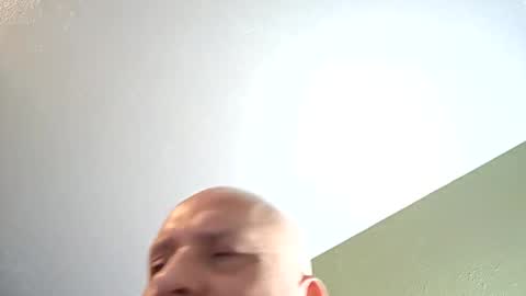 chat2925 online show from 10/29/25, 11:01