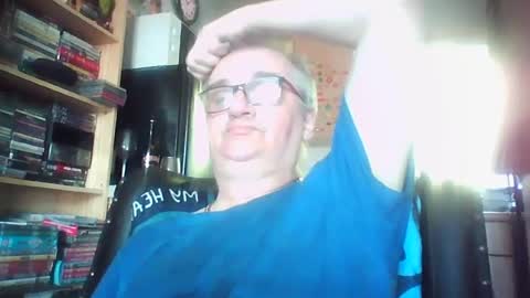 chatboxlee online show from 07/04/26, 12:55