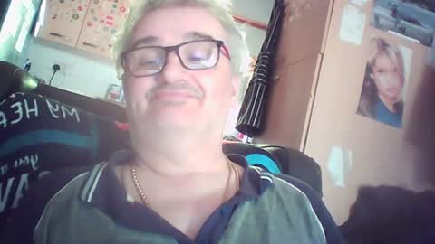 chatboxlee online show from 07/26/26, 03:41