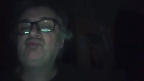 Snapshot of chatubatelee555 chatting on 02/24/26, 01:14 lee online show from 02/24/26, 01:14