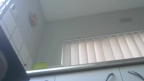 Snapshot of chaturbatordeluxe chatting on 11/17/25, 04:13 chaturbatordeluxe online show from 11/17/25, 04:13