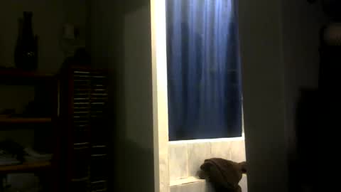 chaturbatordeluxe online show from 05/26/26, 03:35